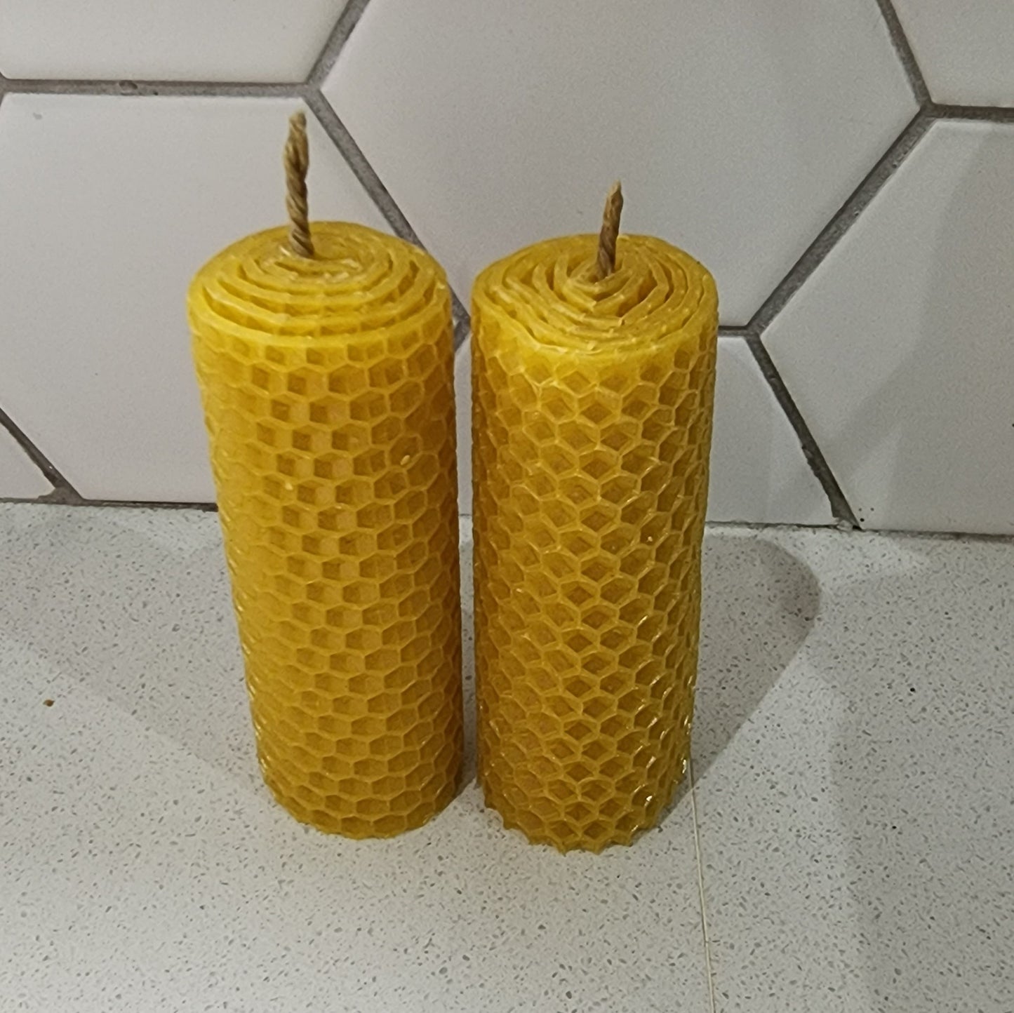Beeswax Candle - Hand Rolled